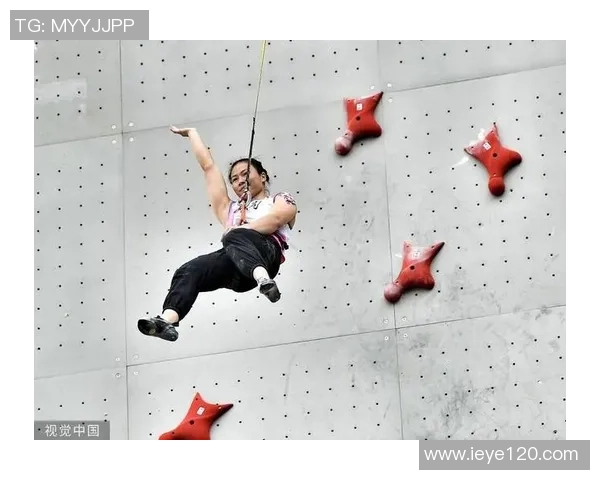 重庆攀岩队在滑板精英赛中的拼搏历程与奋斗精神展现